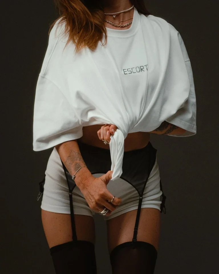 symbiosis | футболка ® escort